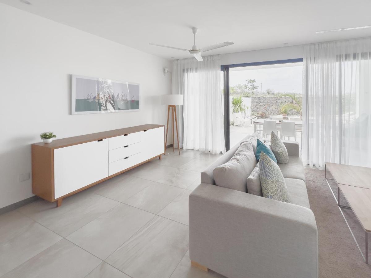 Residence Celestial - Premium 3 Bedrooms Villa With Volcanic Stone Pool Grand Baie Exterior photo