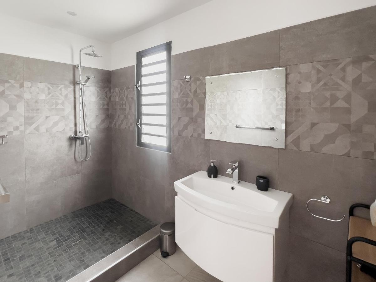 Residence Celestial - Premium 3 Bedrooms Villa With Volcanic Stone Pool Grand Baie Exterior photo